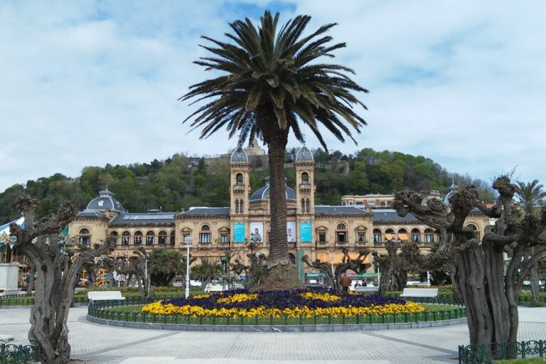 Ayuntamiento Donostia San Sebastian 1 768x512